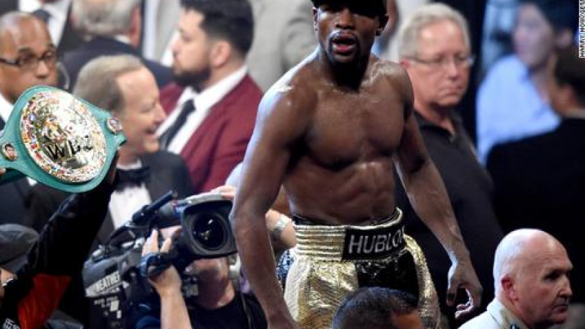 Флойд Мейвезер: В понедельник я откажусь от всех поясов