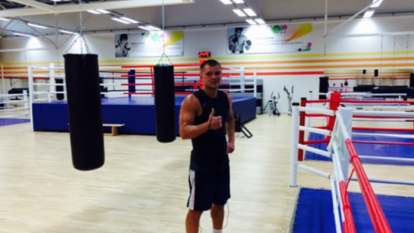 Спарринг Вячеслава Глазкова