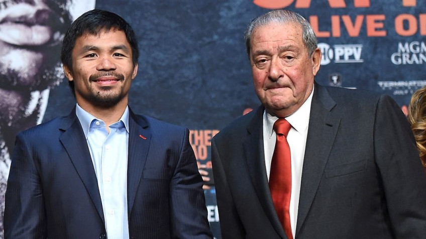 Пакьяо и Арум расходятся в сроках действия контракта