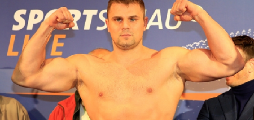 Денис Бойцов выйдет на ринг 21 марта в Германии