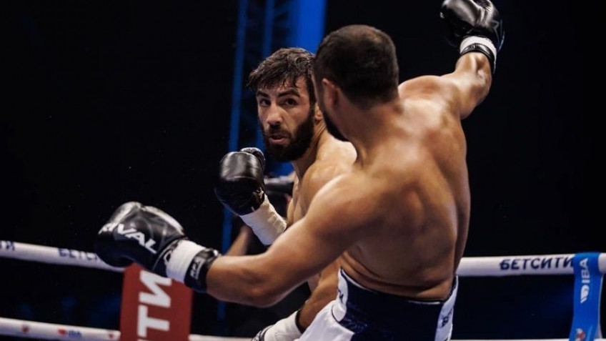 Экс-чемпион мира Раджаб Бутаев может продолжить карьеру с Даной Уайтом