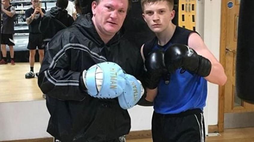 Рикки Хаттон не хочет руководить карьерой своего сына Кэмпбелла