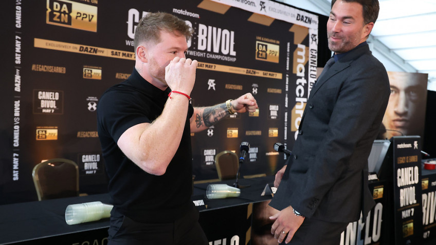 Хирн о боях Канело против Спенса и Усика