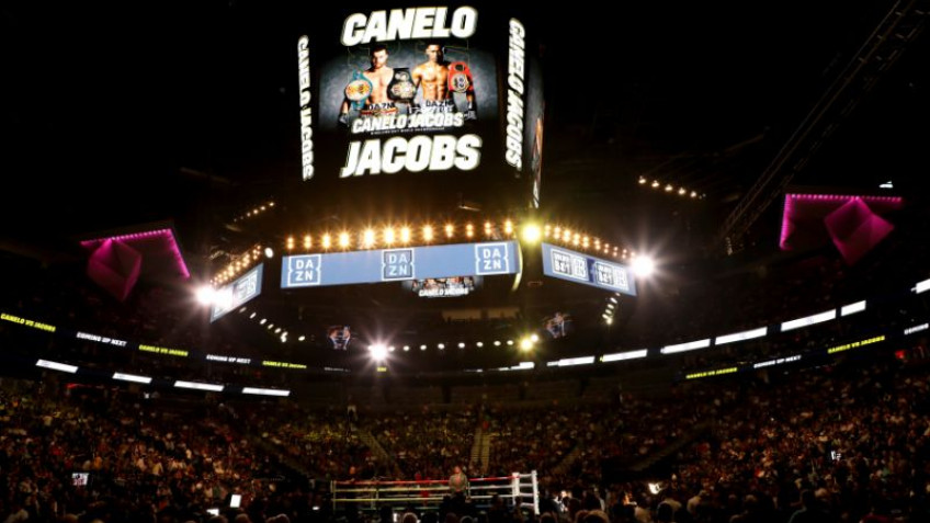Бой Канело–Джейкобс посмотрели 1,2 млн подписчиков DAZN