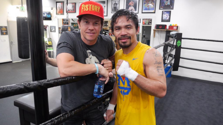 Кадр дня: Мэнни Пакьяо и Марк Уолберг