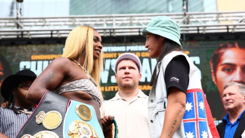 Взвешивание Клариссы Шилдс и Лани Дэниэлс