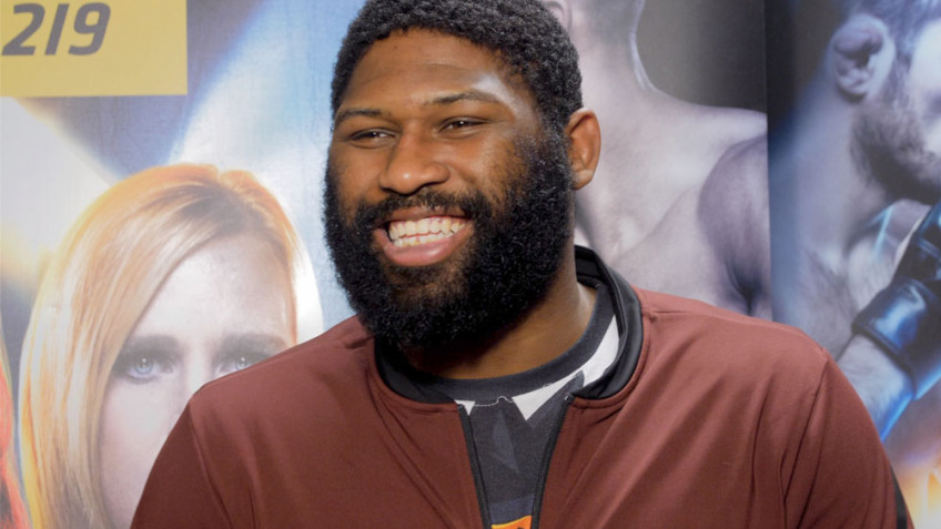 Кертис Блейдс: Миочич победит Нганну