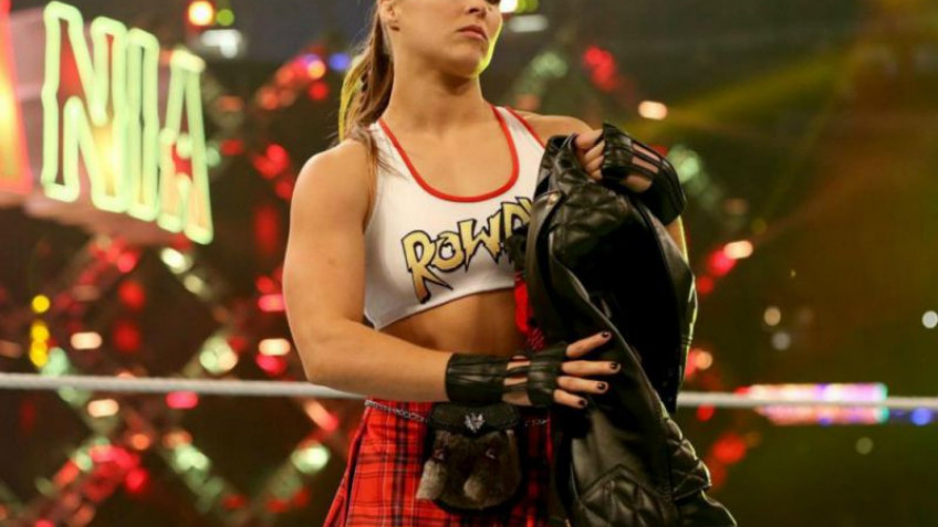 Кадр дня: Ронда Роузи дебютировала в WWE
