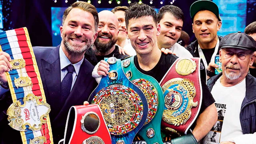 Дмитрий Бивол номинирован на две награды журнала The Ring по итогам 2025 года