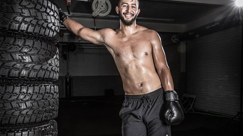 Доминик Рейес — чемпиону UFC Джонсу: Защищай или освобождай