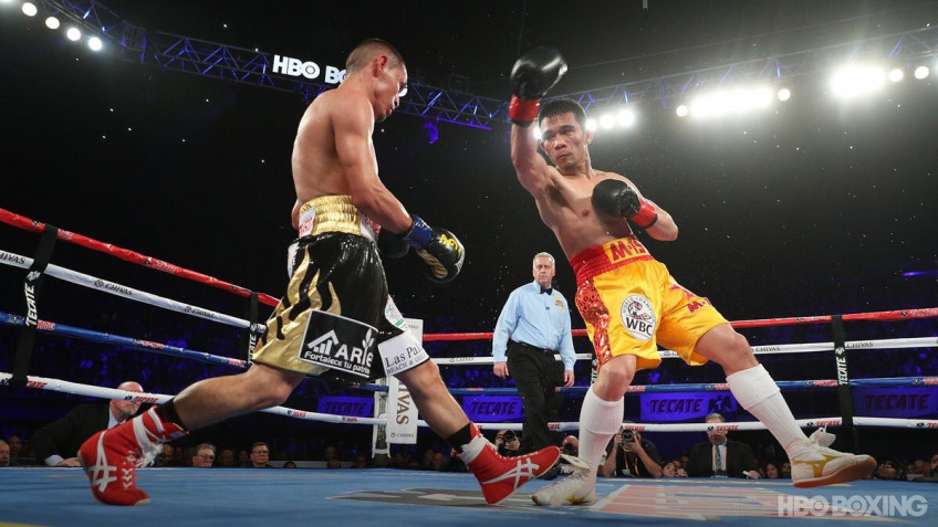 Видео боя Рунгвисай-Эстрада