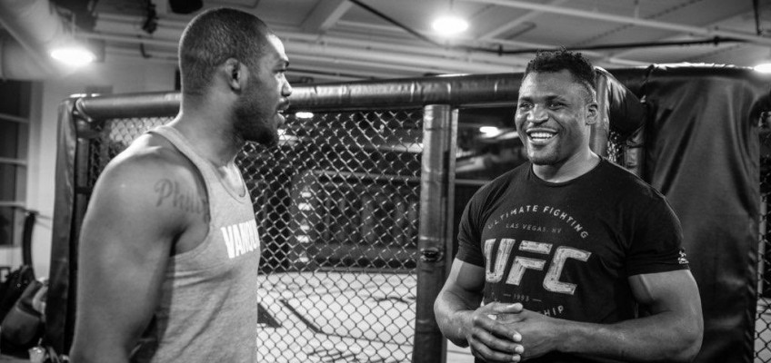 Нганну о бое с Джонсом: UFC придется грузить мне деньги мешками