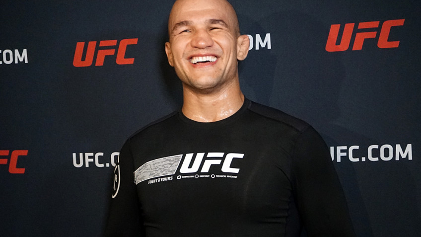 Джуниор дос Сантос: Однажды я забрал пояс UFC и сделаю это снова