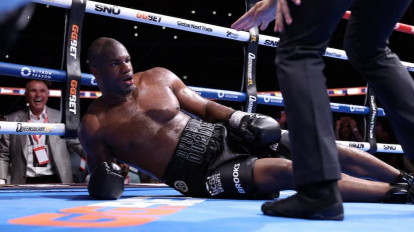 Эдди Хирн: Дюбуа мог подняться на ноги в бою с Усиком, но это не капитуляция