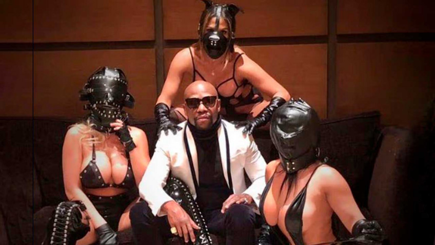 Налоговики арестовали недвижимость и стриптиз-клуб Флойда Мейвезера