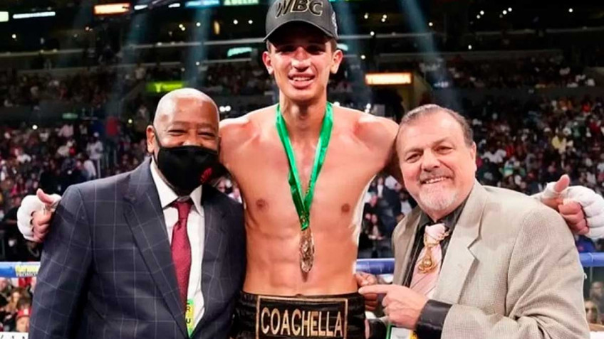 Промоутер: Боя Себастьяна Фундоры с Верджилом Ортисом не будет