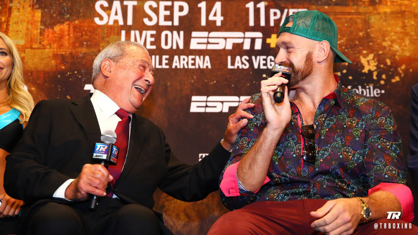 Боб Арум сообщил, что бой Фьюри-Джошуа пройдет в Саудовской Аравии