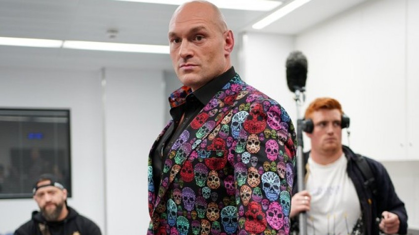 Тайсон Фьюри планирует три боя в следующем году