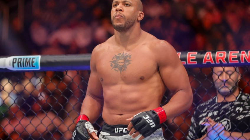 UFC не считает Сирила Гана полноценным чемпионом в тяжелом весе