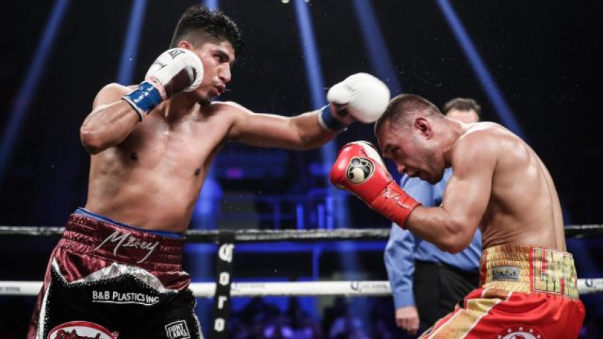 IBF: Майки Гарсия должен встретиться с Иваном Баранчиком