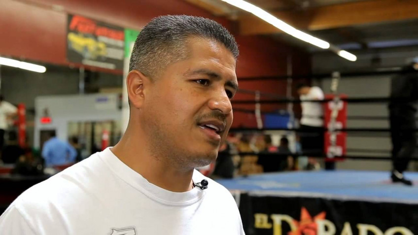 Роберт Гарсия: Не поставлю деньги на Кроуфорда, но он может победить