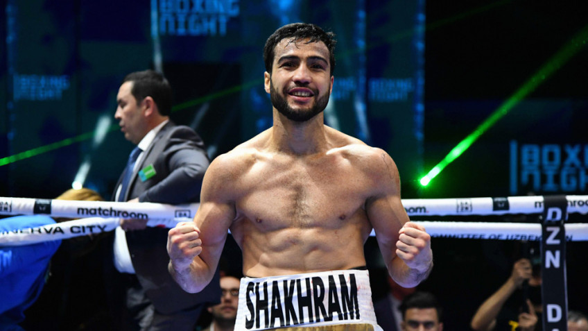 Шахрам Гиясов может сразиться за временный пояс в полусреднем весе