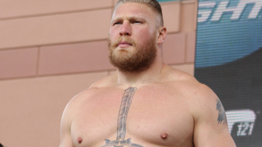 Алистар Оверим: Я верю, что Леснар вернется в UFC
