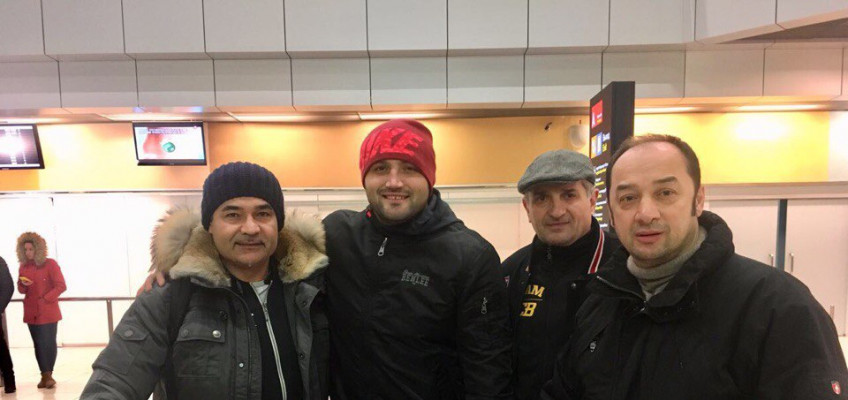 Кристиан Хаммер прилетел в Екатеринбург на бой с Поветкиным