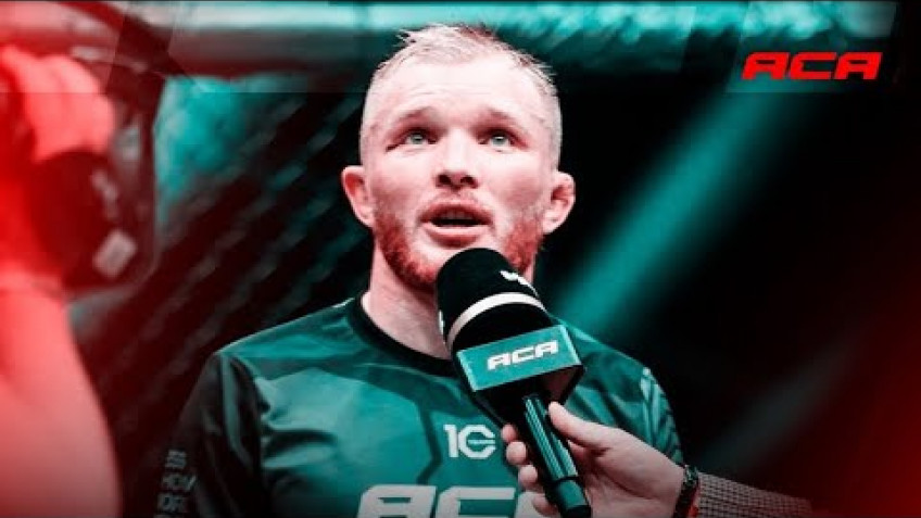 Анатолий Кондратьев досрочно победил Азамата Пшукова и стал новым чемпионом ACA