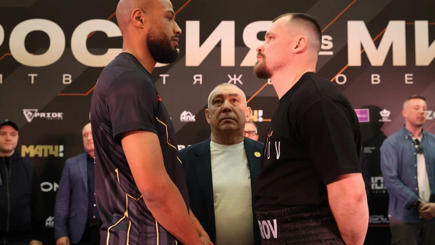 Суров и Егоров прошли взвешивание в Калининграде