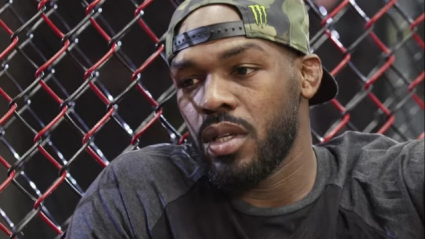 Чемпион UFC Джонс дал прогноз на повторный бой Нурмагомедова и Макгрегора