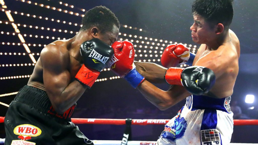 Эммануэль Наваррете завоевал титул WBO в первом полулегком весе