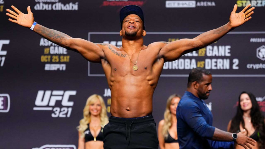 Жаилтон Алмейда после поражения от Ризвана Куниева решил вернуться в полутяжелый вес