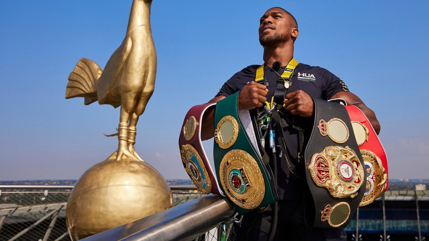 Энтони Джошуа: Усик ничем не хуже Фьюри