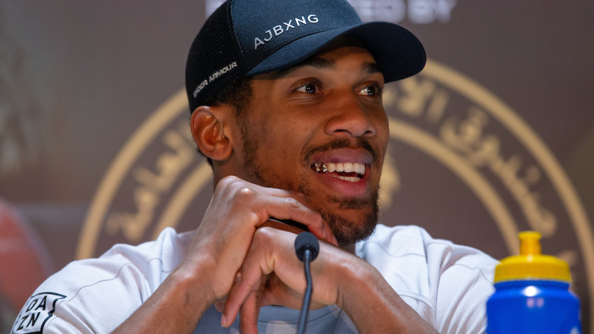 Энтони Джошуа подтвердил свои намерения спарринговать с Фьюри