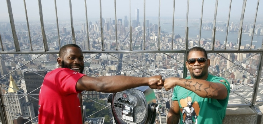 Кадр дня: Дженнингс и Перес на крыше Empire State Building