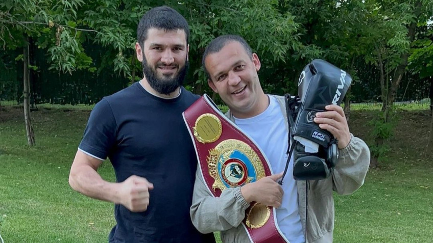 IBA готова организовать третий бой между Биволом и Бетербиевым