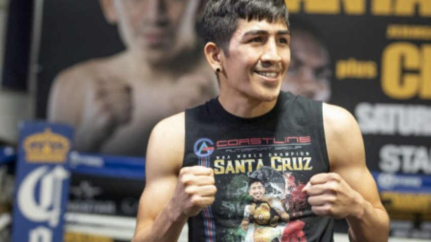 Лео Санта Крус хочет боя с Гэри Расселлом или Джервонтой Дэвисом