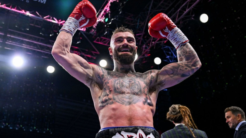 Льюис Крокер завоевал титул IBF в полусреднем весе