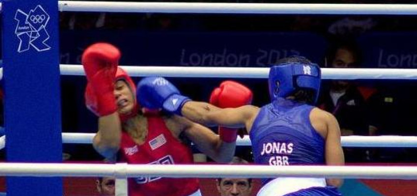 Россия может принять чемпионат мира по боксу среди женщин в 2016 году