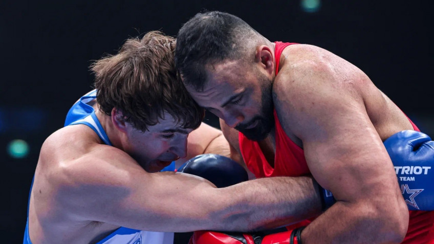 Давид Суров дисквалифицирован в бою с Иманом Рамезанпуром