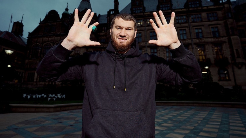 Махмудов может встретиться с Джошуа, если побьет Аллена