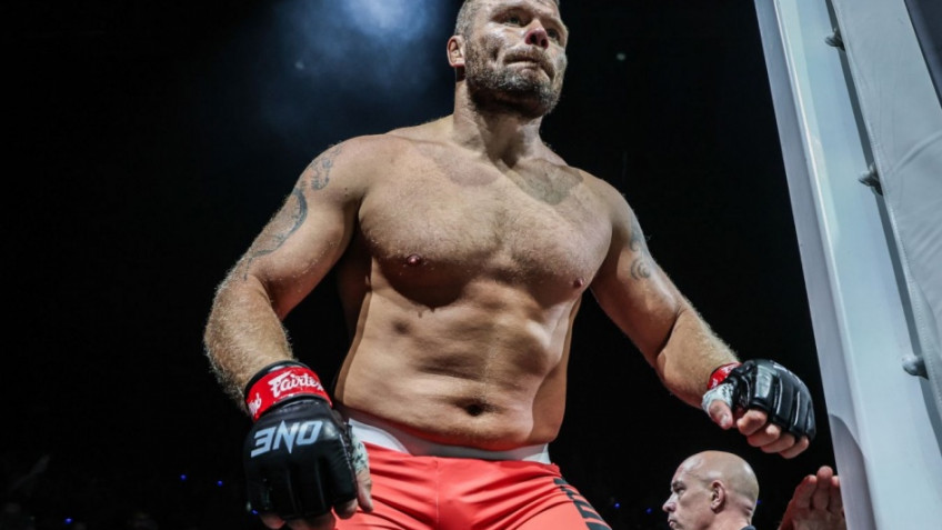 Стала известна дата реванша Анатолий Малыхин — Умар Кейн