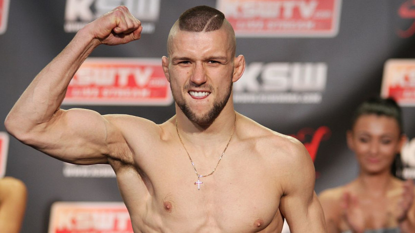 Матеуш Гамрот вызвал на бой Джастина Гэтжи