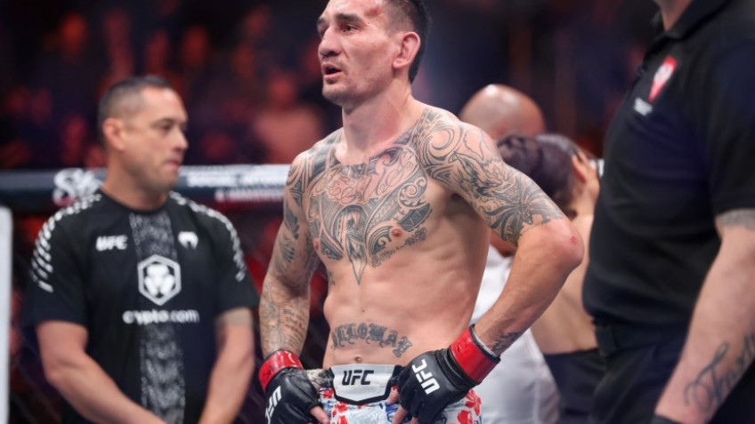 Макс Холлоуэй настроен на третий бой с Оливейрой