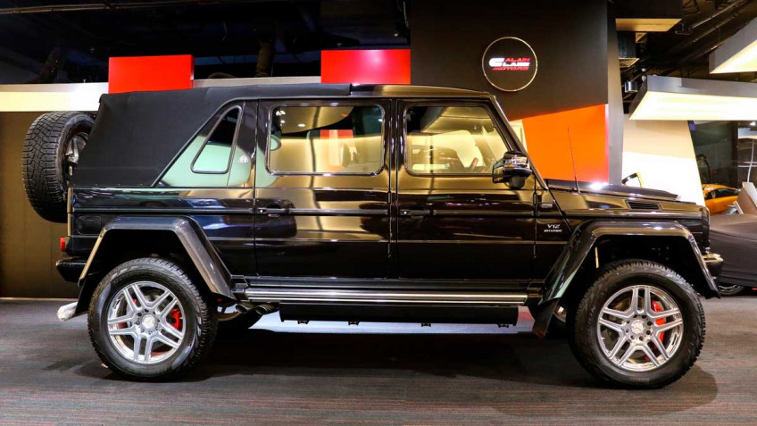 Флойд Мейвезер подал в суд на продавца автомобилей премиум-класса