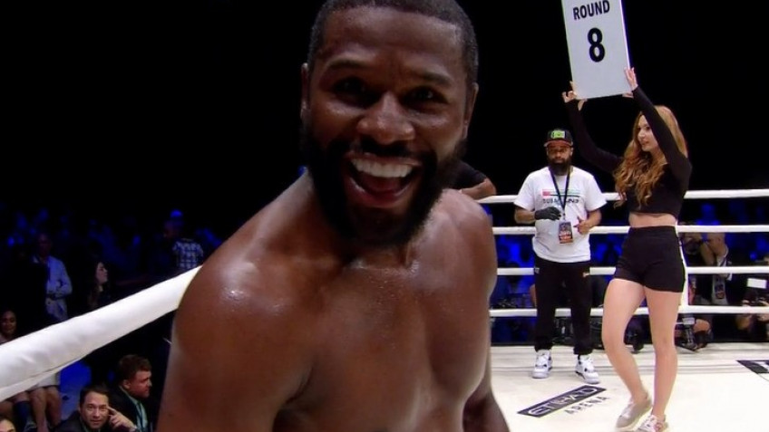 С Мейвезера требуют долги за аренду самолета