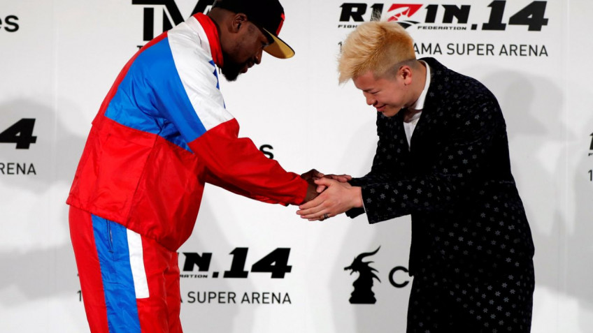 Флойд Мейвезер все же проведет бой с Теншином Насукавой