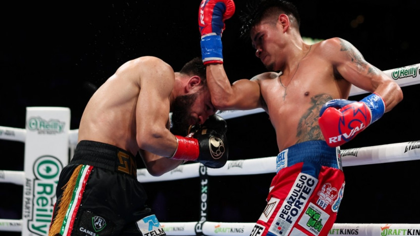 Эммануэль Наваррете победил Нуньеса в объединительном бою