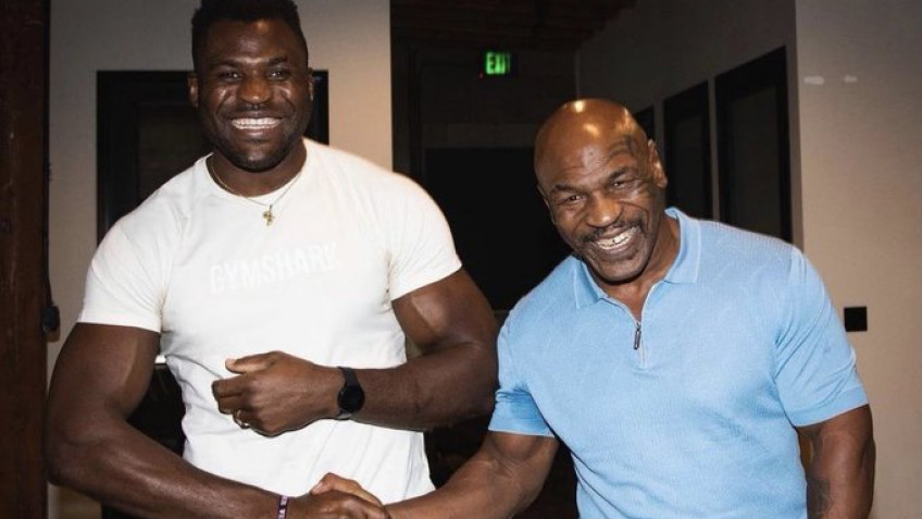 Тайсон Фьюри пообещал Майку Тайсону, что побьет Нганну